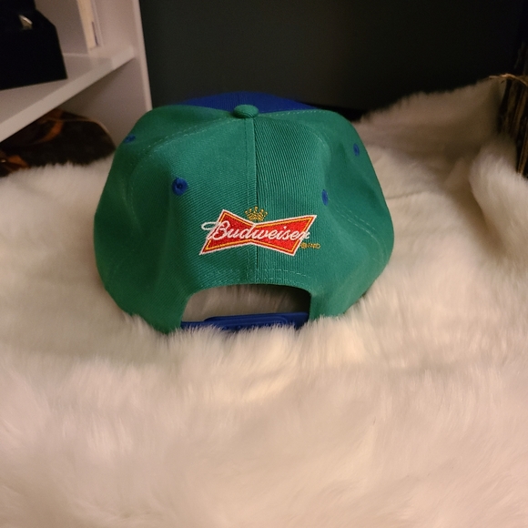 Vancouver Canucks. Baseball hat - Picture 2 of 5